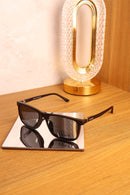 Óculos de Sol Wayfarer Preto fosco - YOUV