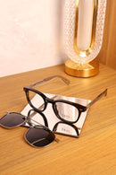 Armação de Grau com Clip-on Solar Wayfarer Preto - CAILI
